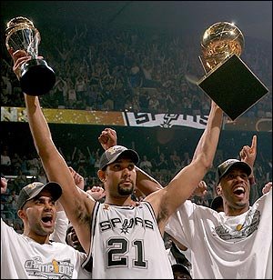 Duncan-Celebration_300_0506.jpg